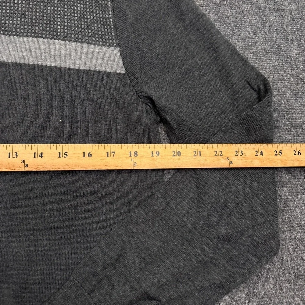 Banana Republic Merino Wool Sweater‎ Mens Size Medium Dark Gray 1/4 Zip Knit